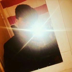 Meet your Posher, Deondre